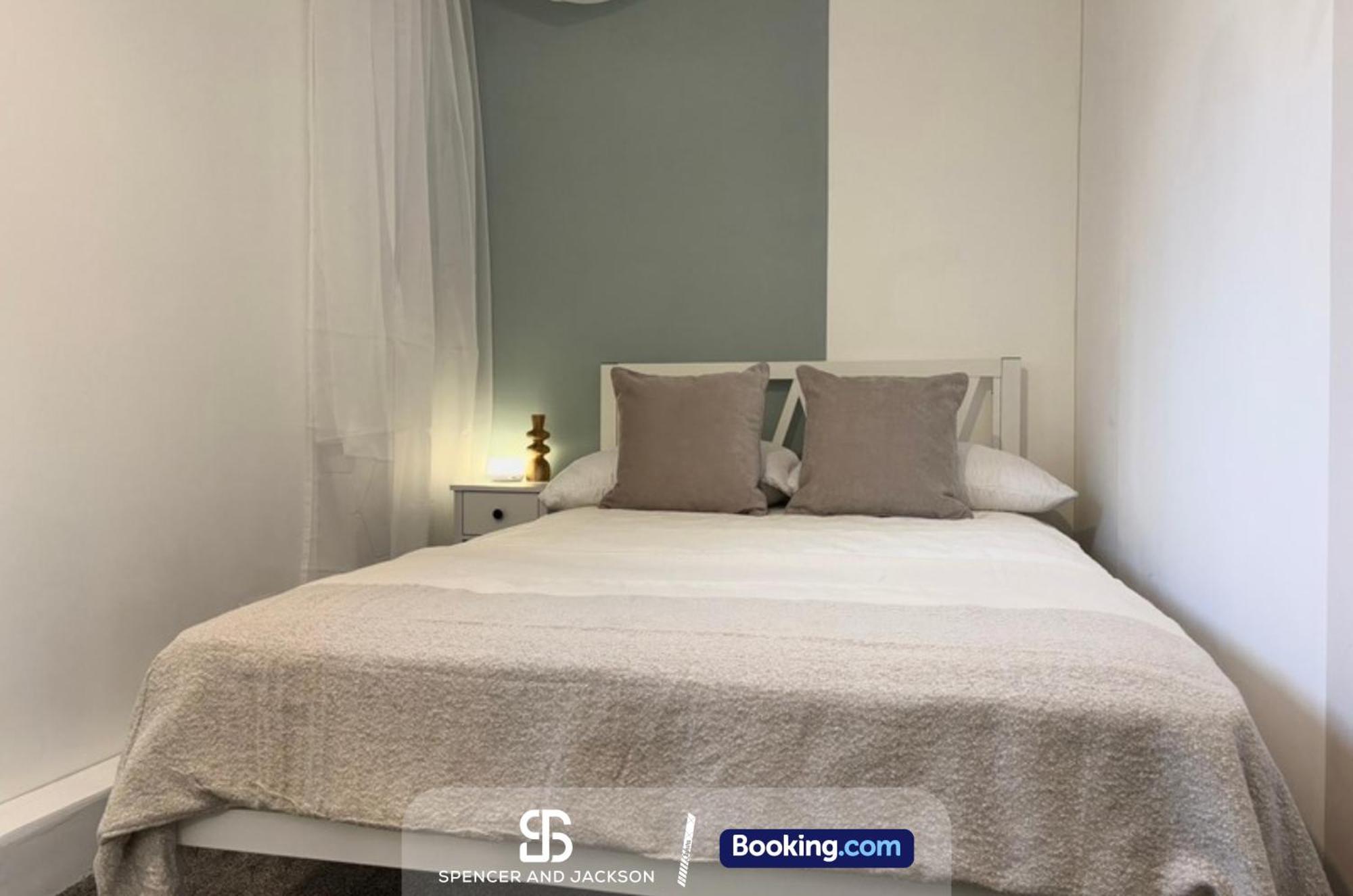 2 Bedroom Spacious Duplex Near The With Free Parking By Spencer And Jackson Short Lets & Serviced * Oxford